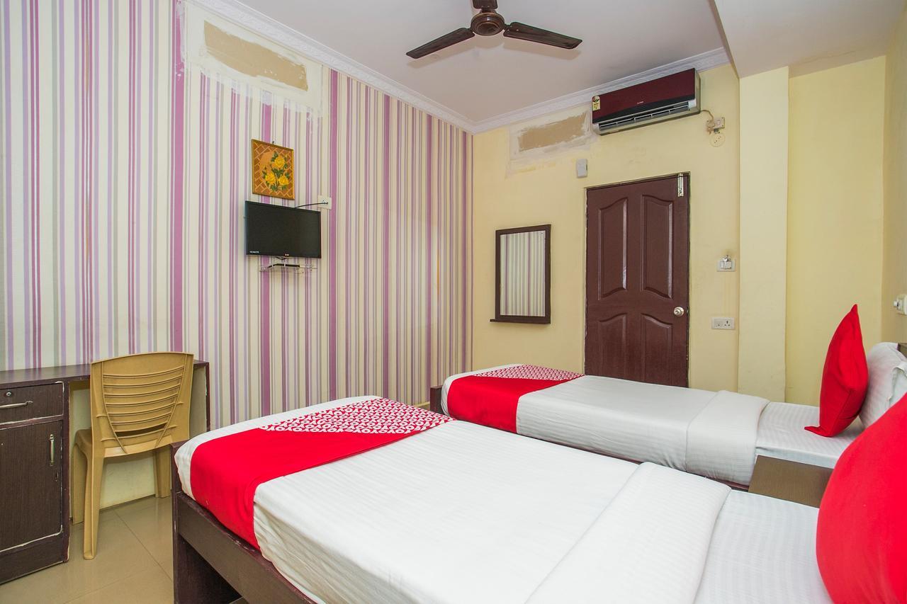 Hotel Venkat Presidency Bangalore Bagian luar foto